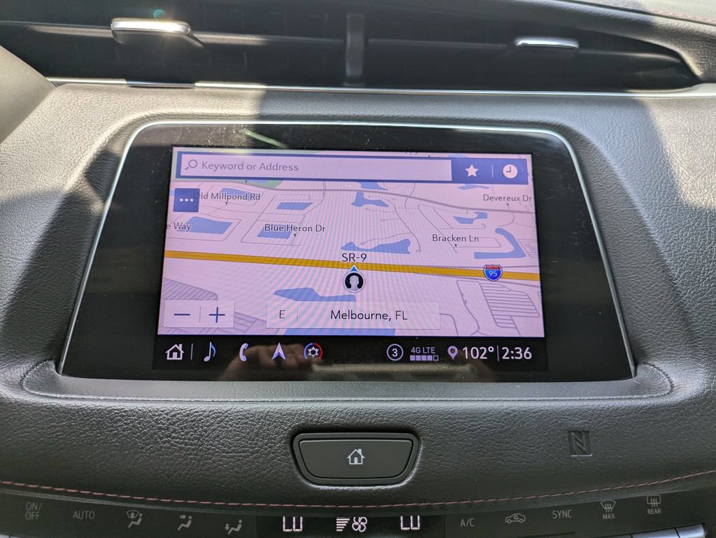 Used 2020 Cadillac XT4 Sport FWD image 22