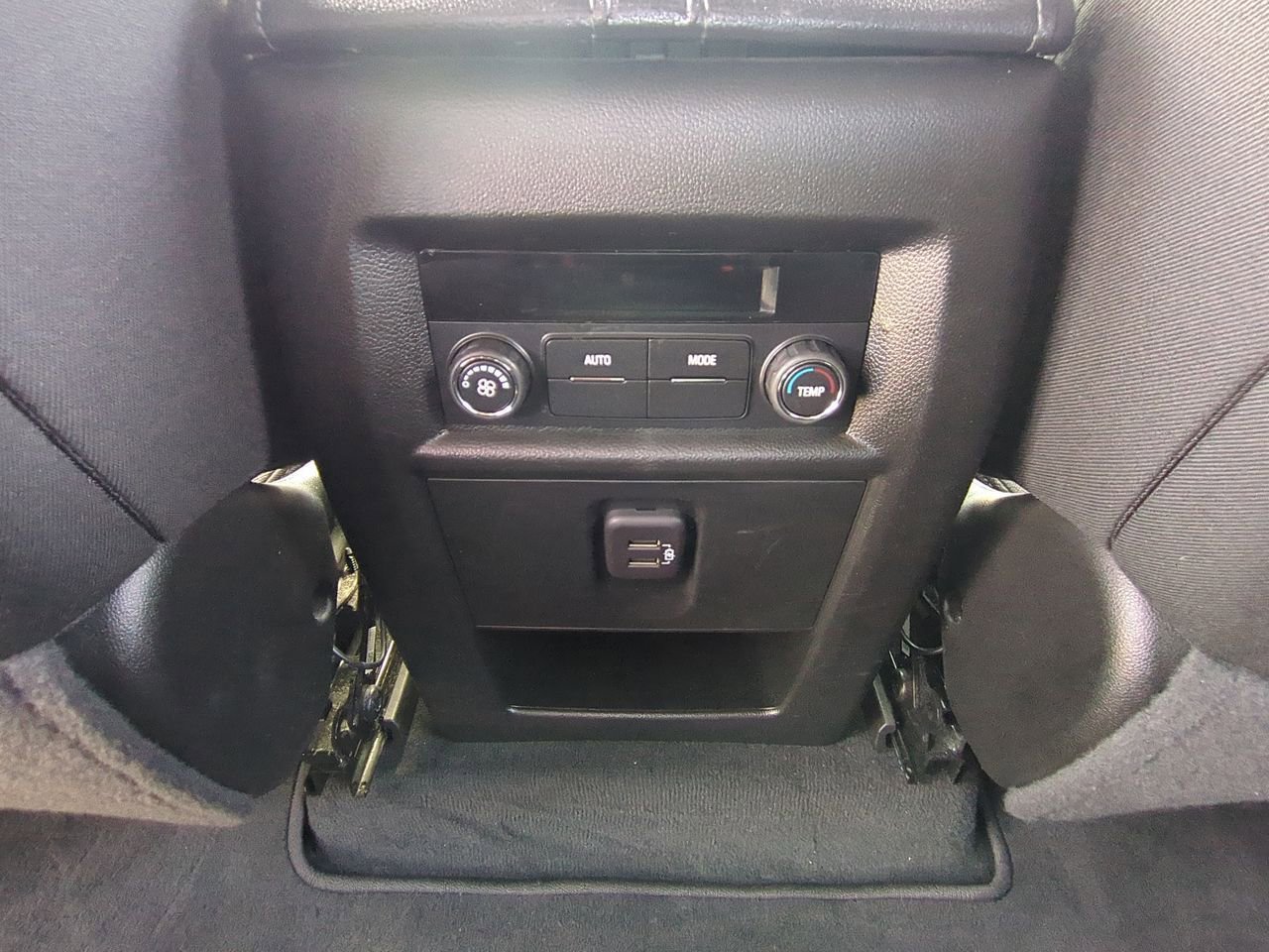 Certified 2023 Chevrolet Traverse LT image 20