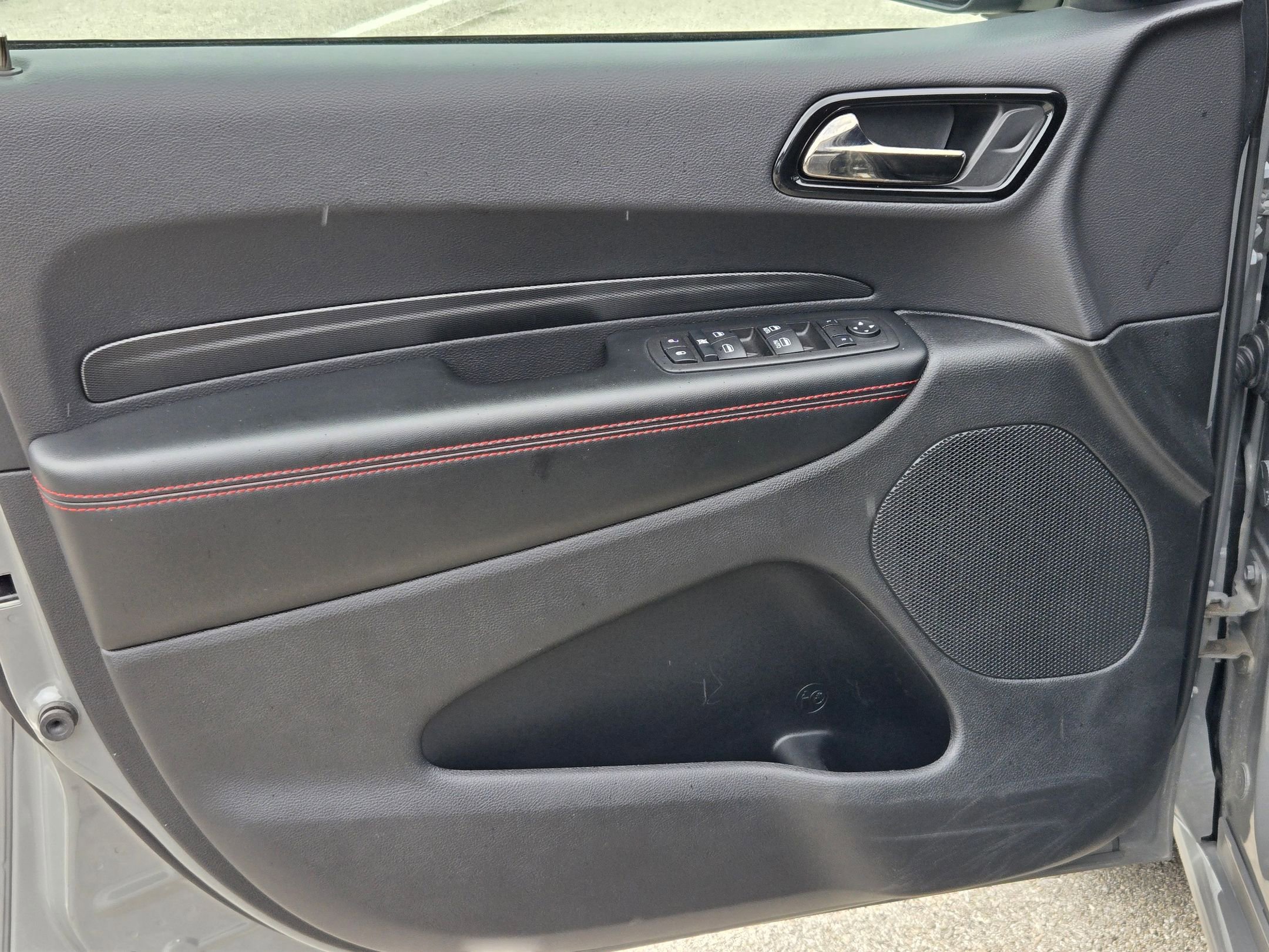 Used 2025 Dodge Durango GT AWD/4WD image 11