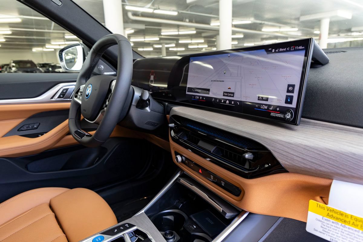 New 2026 BMW i4 eDrive40 w/ Premium Package RWD image 29