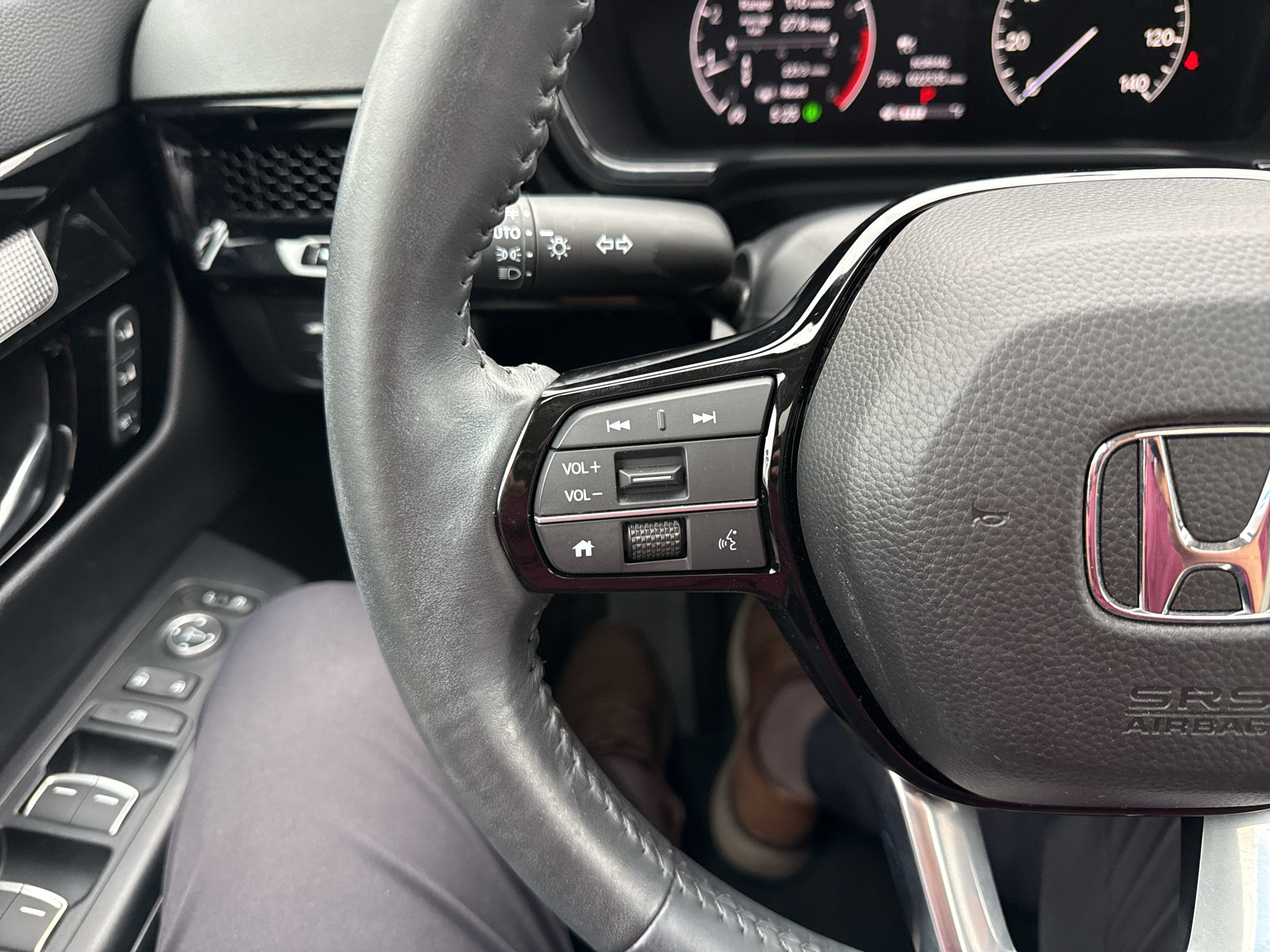 Used 2024 Honda CR-V EX-L image 27