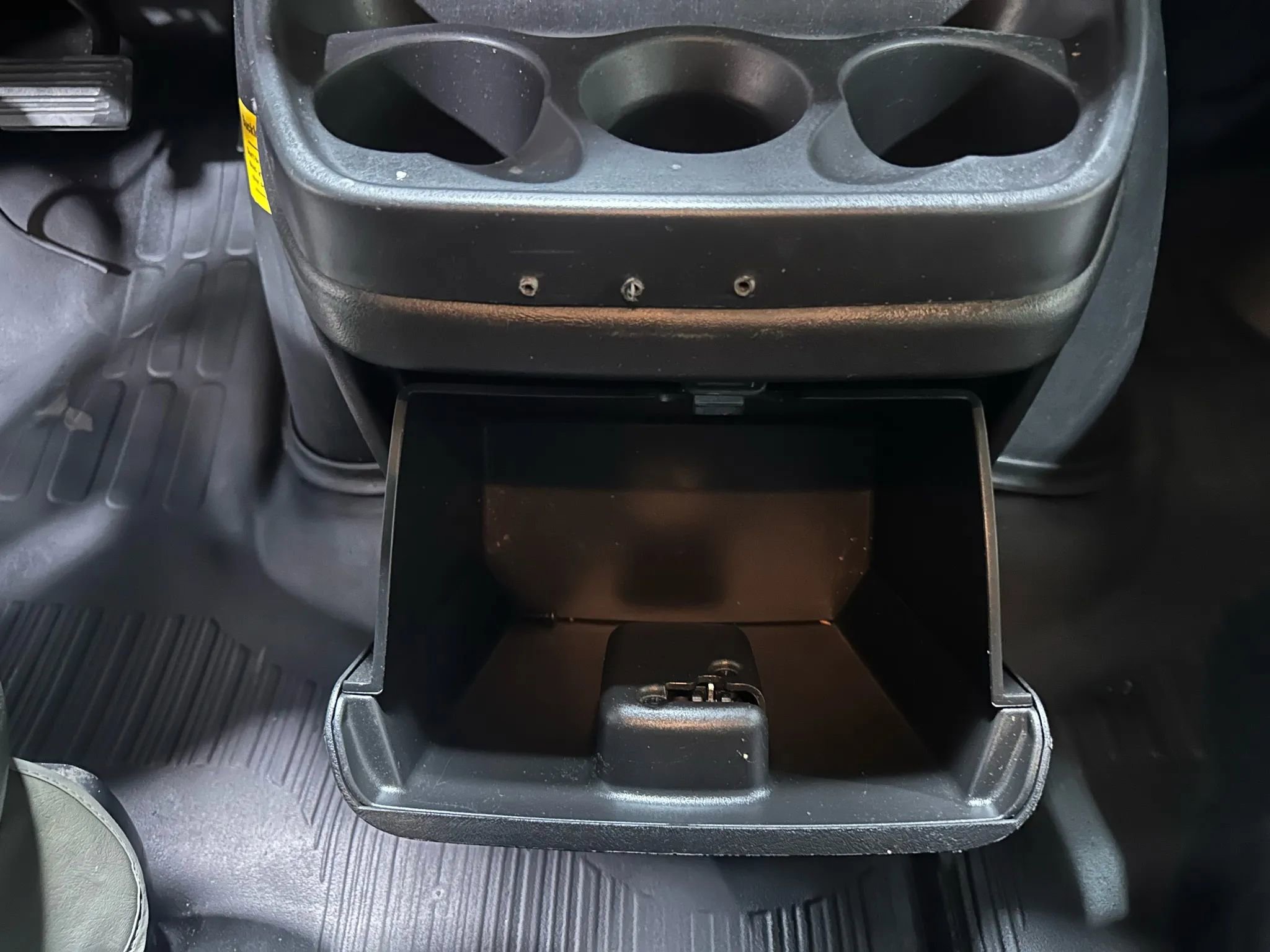 Used 2013 GMC Savana 1500 AWD image 39