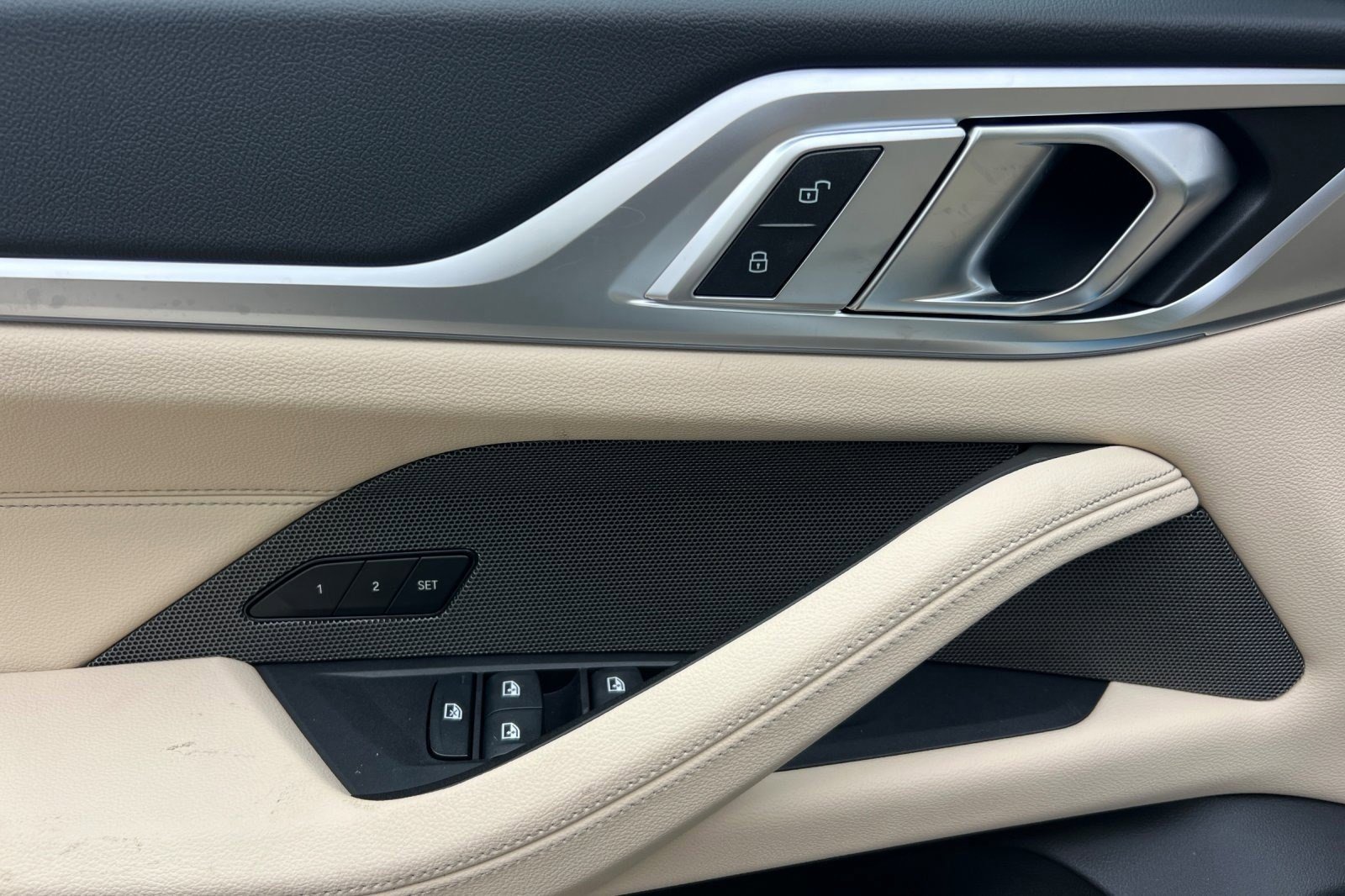 Used 2025 BMW i4 xDrive40i w/ Premium Package image 14