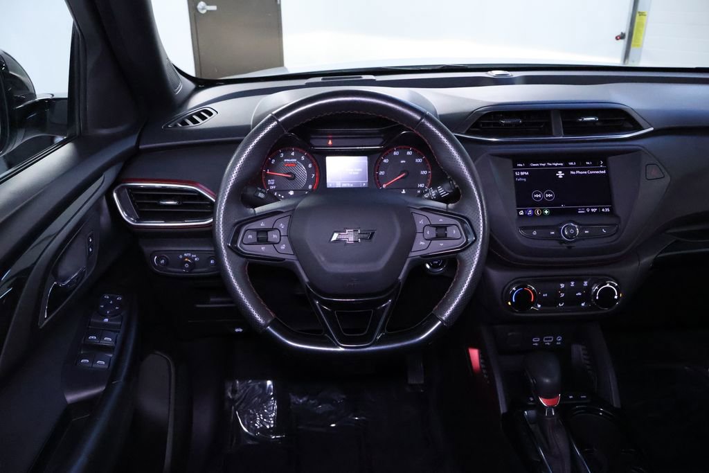 Used 2023 Chevrolet TrailBlazer RS image 19