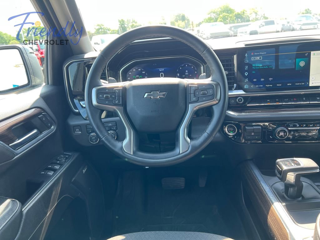 Certified 2024 Chevrolet Silverado 1500 RST w/ Convenience Package II AWD/4WD image 28
