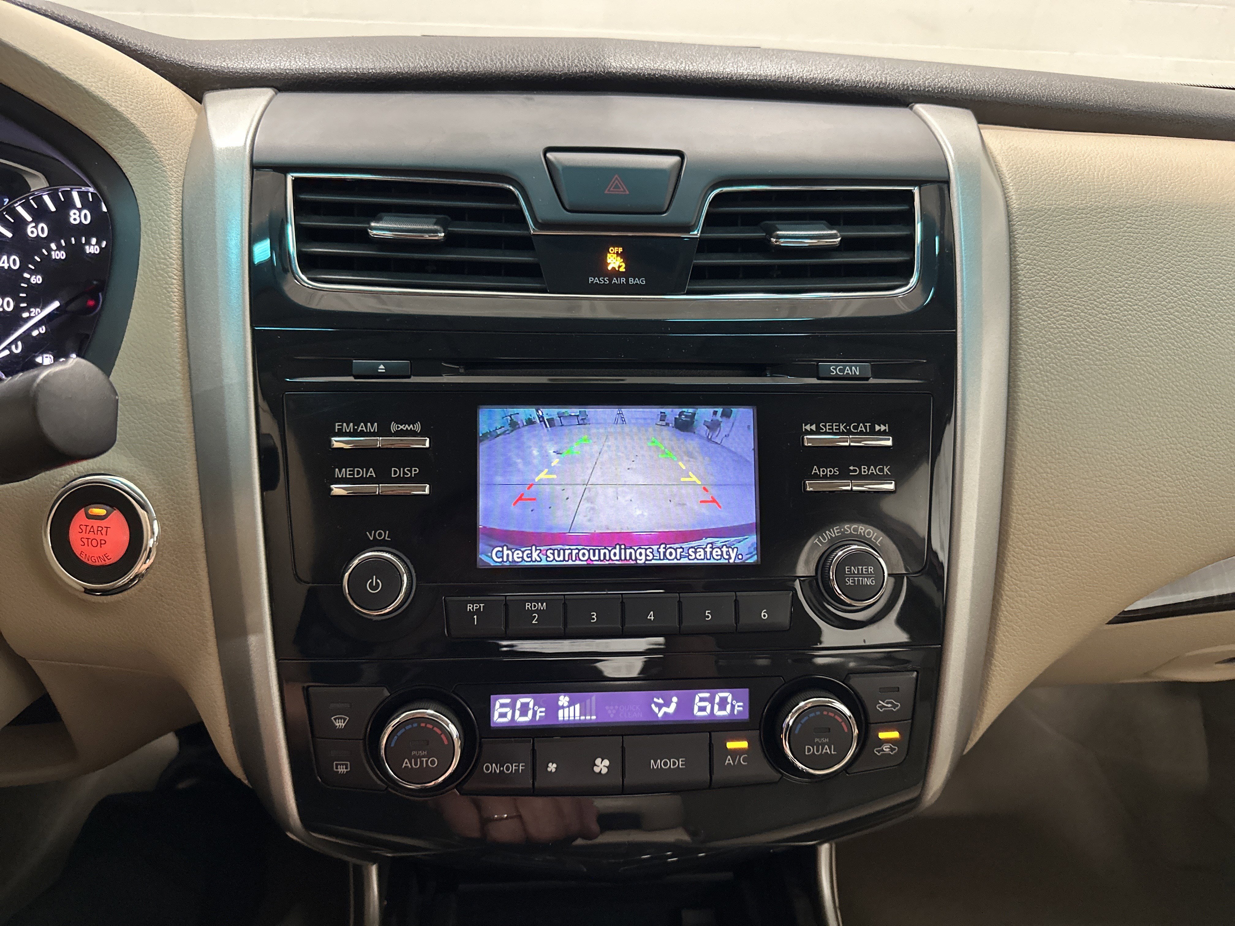 Used 2014 Nissan Altima 2.5 SL FWD image 25