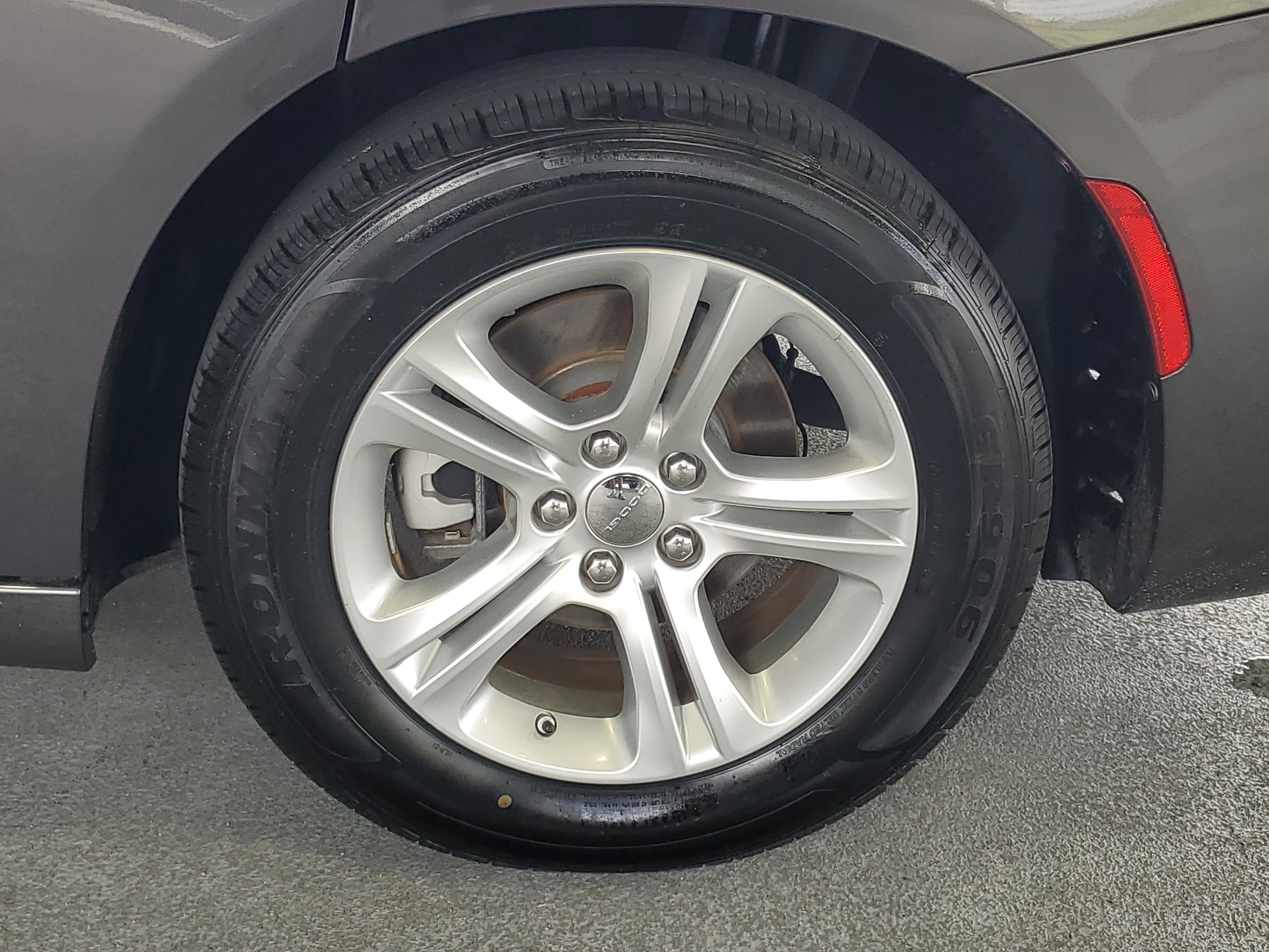 Certified 2023 Dodge Charger SXT RWD image 5