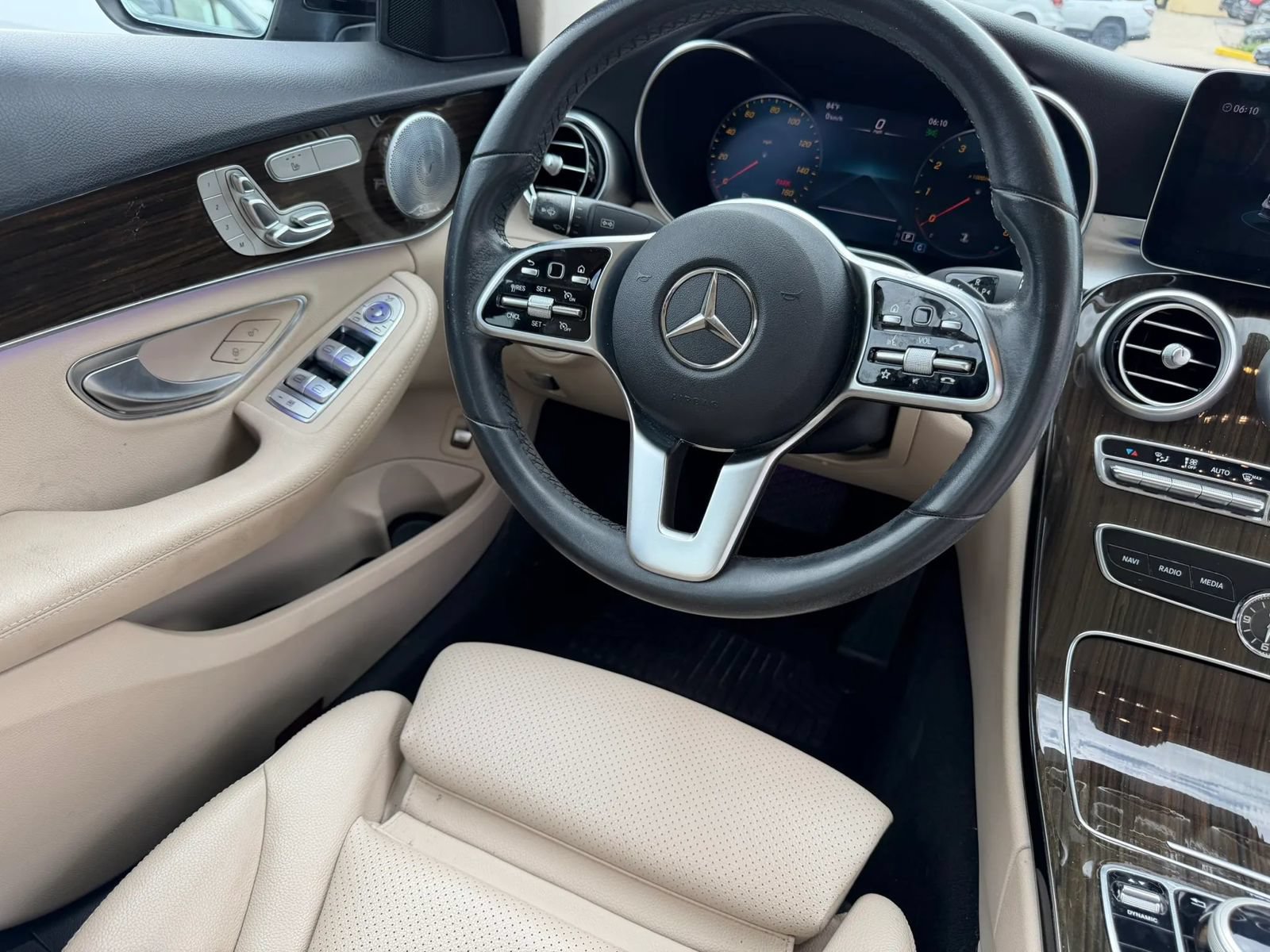 Used 2021 Mercedes-Benz C 300 Sedan w/ Premium Package image 29