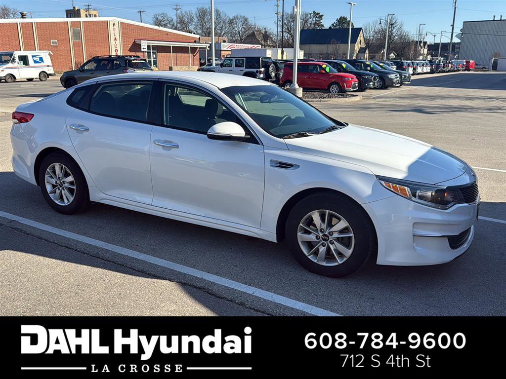 Used 2018 Kia Optima LX image 1