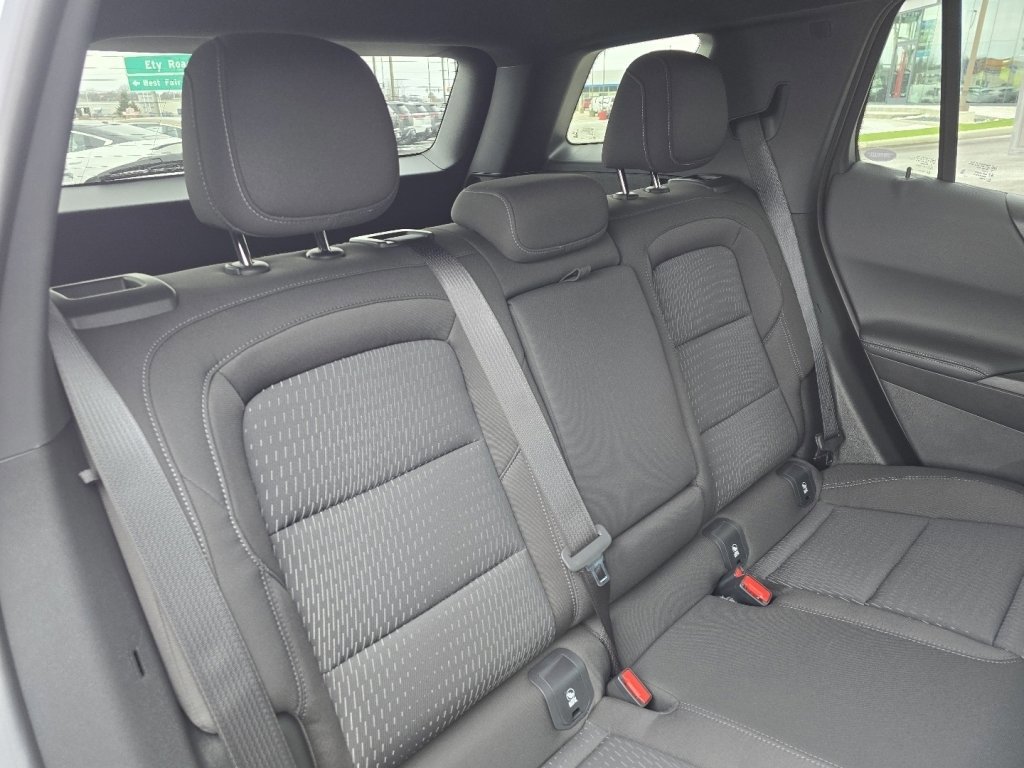 New 2026 Chevrolet Equinox LT image 11