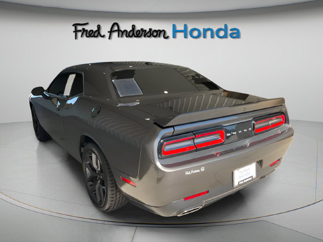 Used 2019 Dodge Challenger SXT w/ Blacktop Package RWD image 7