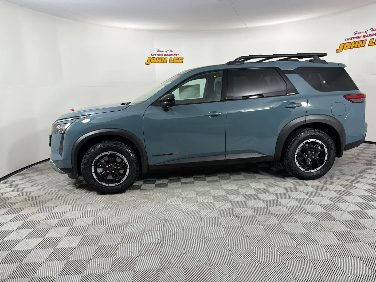 New 2026 Nissan Pathfinder Rock Creek w/ Rock Creek Premium Package image 2