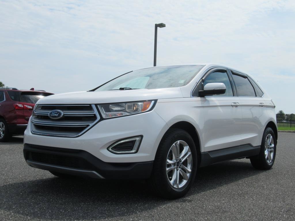 Used 2018 Ford Edge SEL w/ Equipment Group 201A FWD image 3