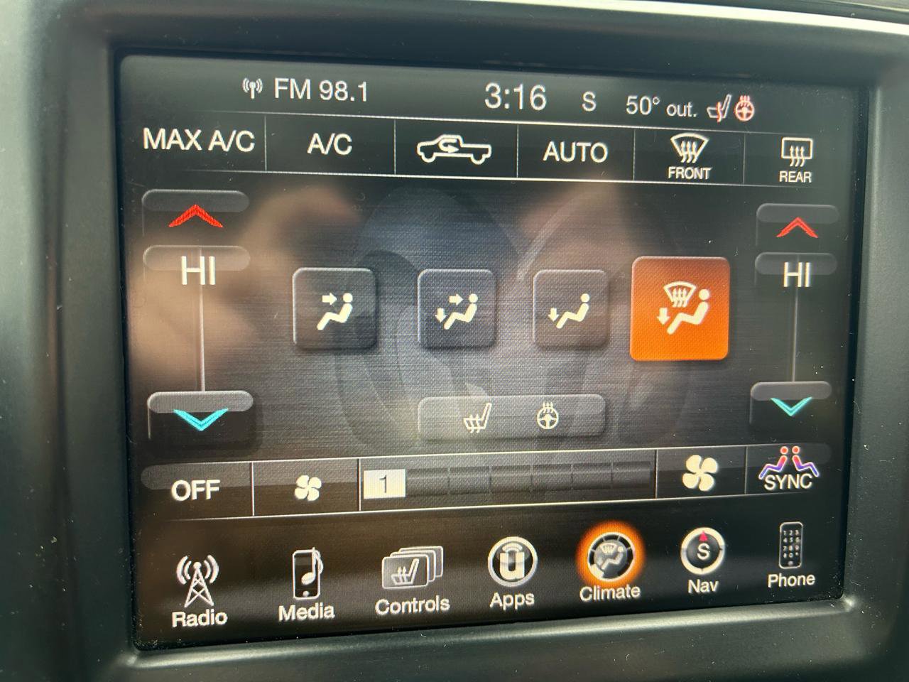 Used 2016 RAM 1500 Sport w/ Sport Premium Group image 23