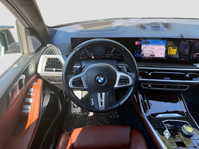 Used 2023 BMW X7 M60i w/ Executive Package AWD/4WD image 18