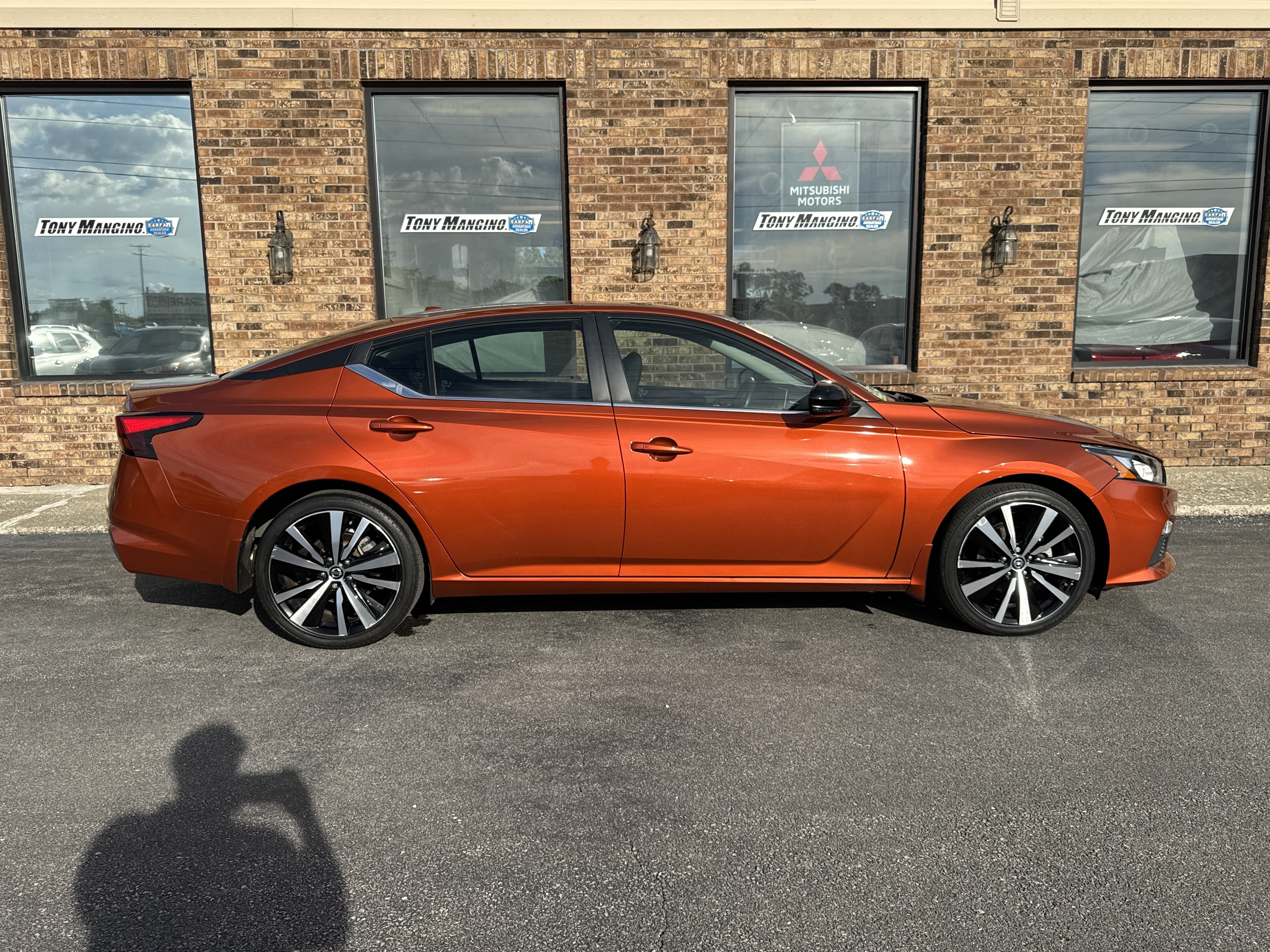 Used 2021 Nissan Altima 2.0 SR FWD image 6