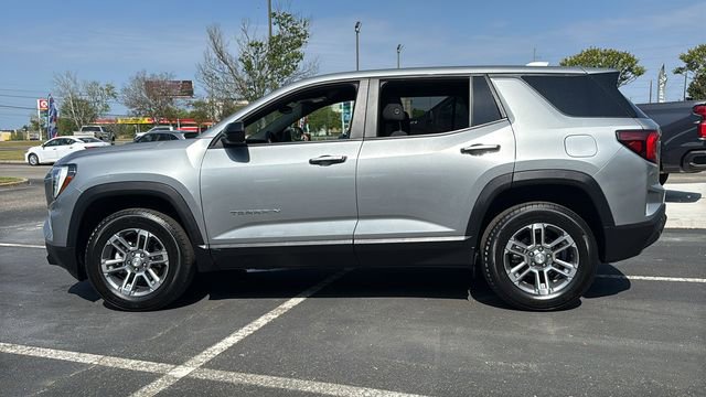 Used 2025 GMC Terrain Elevation image 4