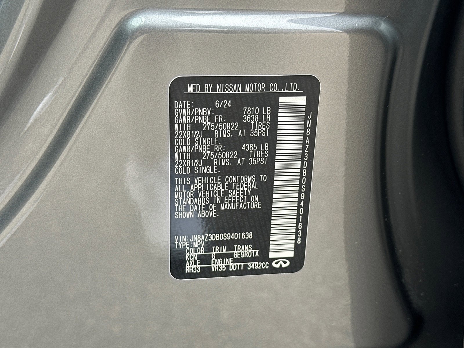 Used 2025 INFINITI QX80 Sensory image 38