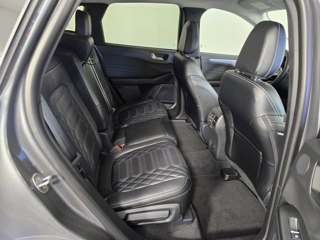 Used 2024 Ford Escape SE w/ PHEV Premium Package image 13