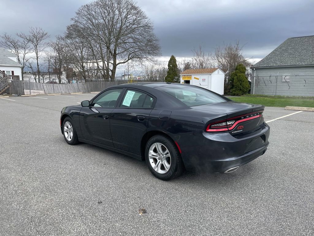 Used 2019 Dodge Charger SXT image 8