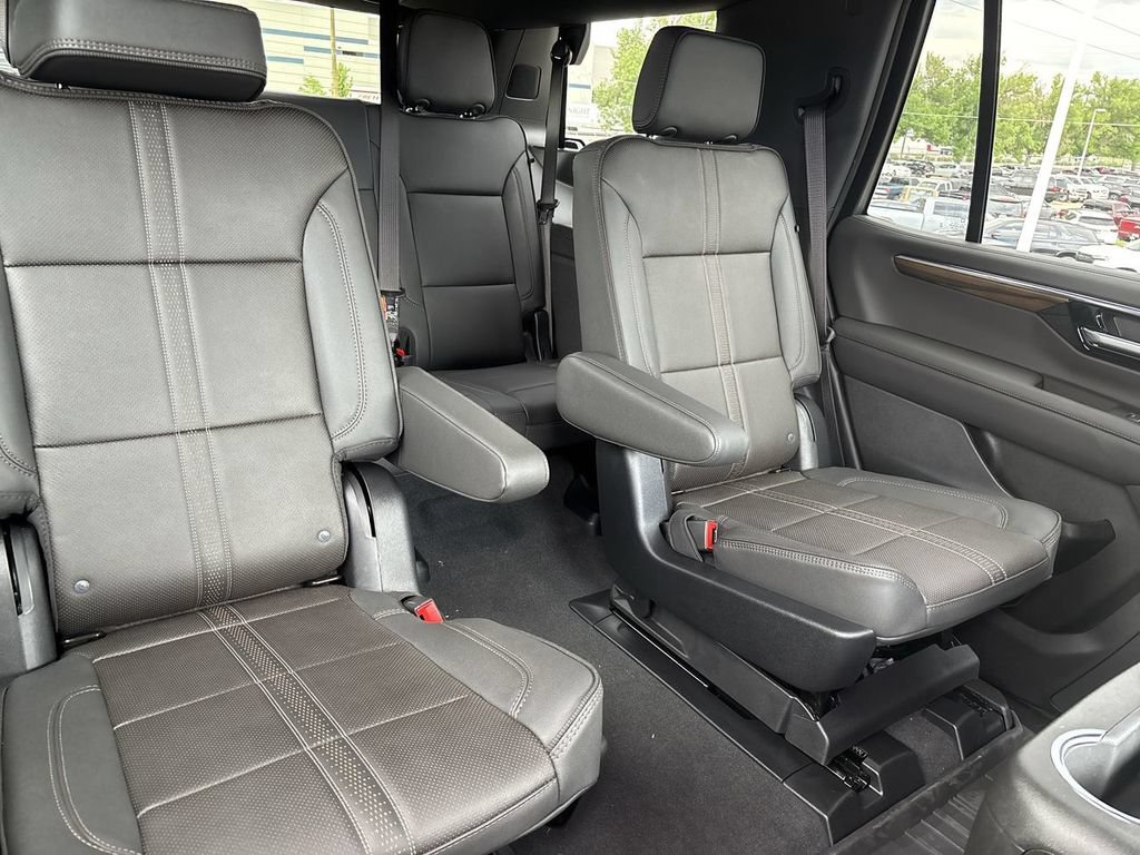 New 2026 Chevrolet Tahoe High Country AWD/4WD image 28