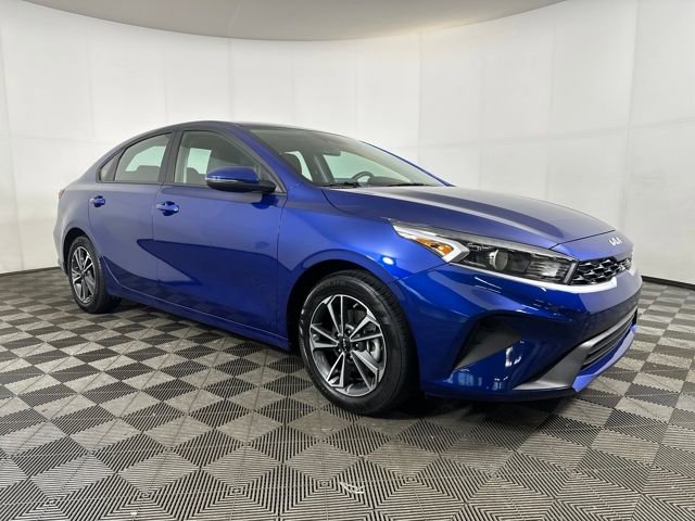 Used 2023 Kia Forte LXS w/ LXS Technology Package video 2