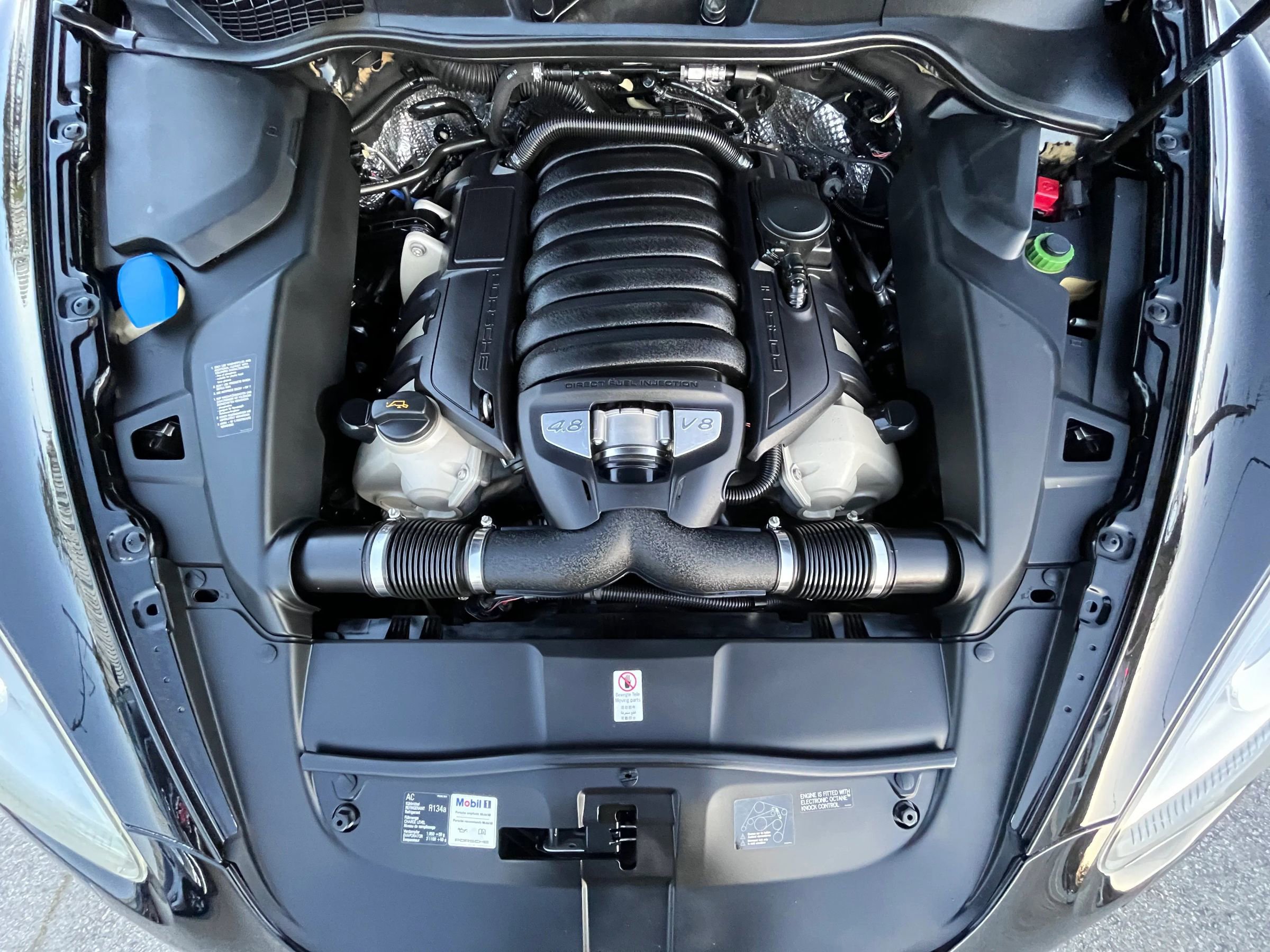 Used 2012 Porsche Cayenne S image 27