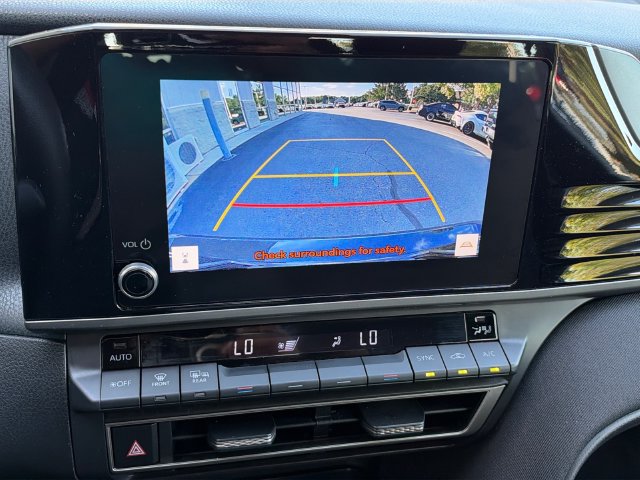 Used 2025 Toyota Camry LE FWD image 22