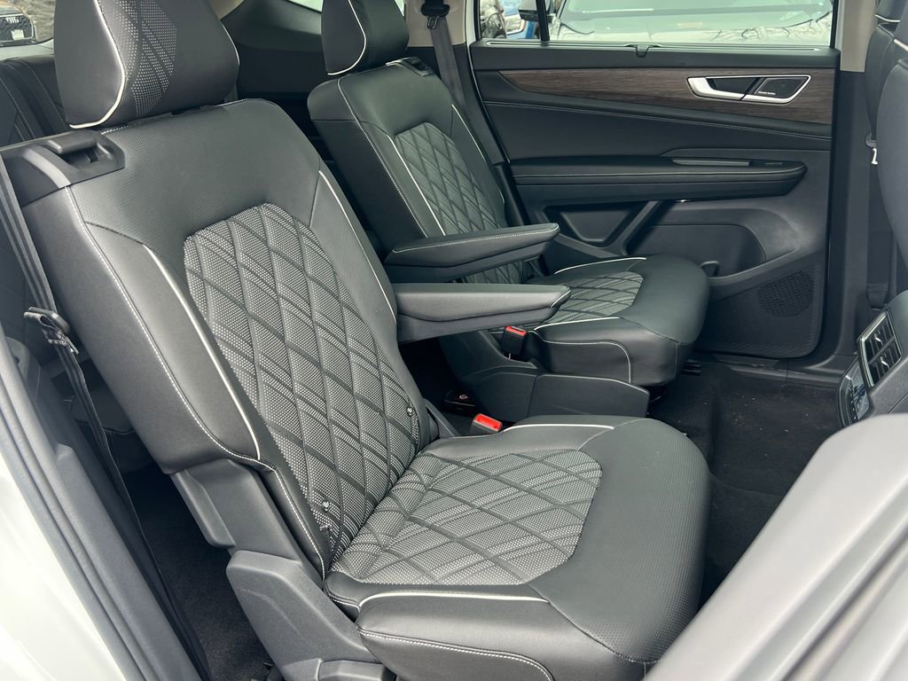 New 2026 Volkswagen Atlas SEL Premium R-Line image 14