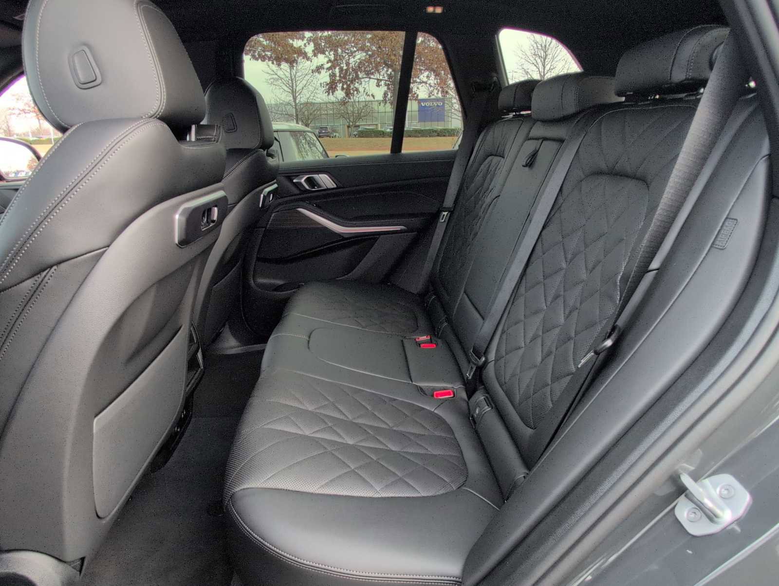 Used 2026 BMW X5 xDrive50e w/ M Sport Package image 20