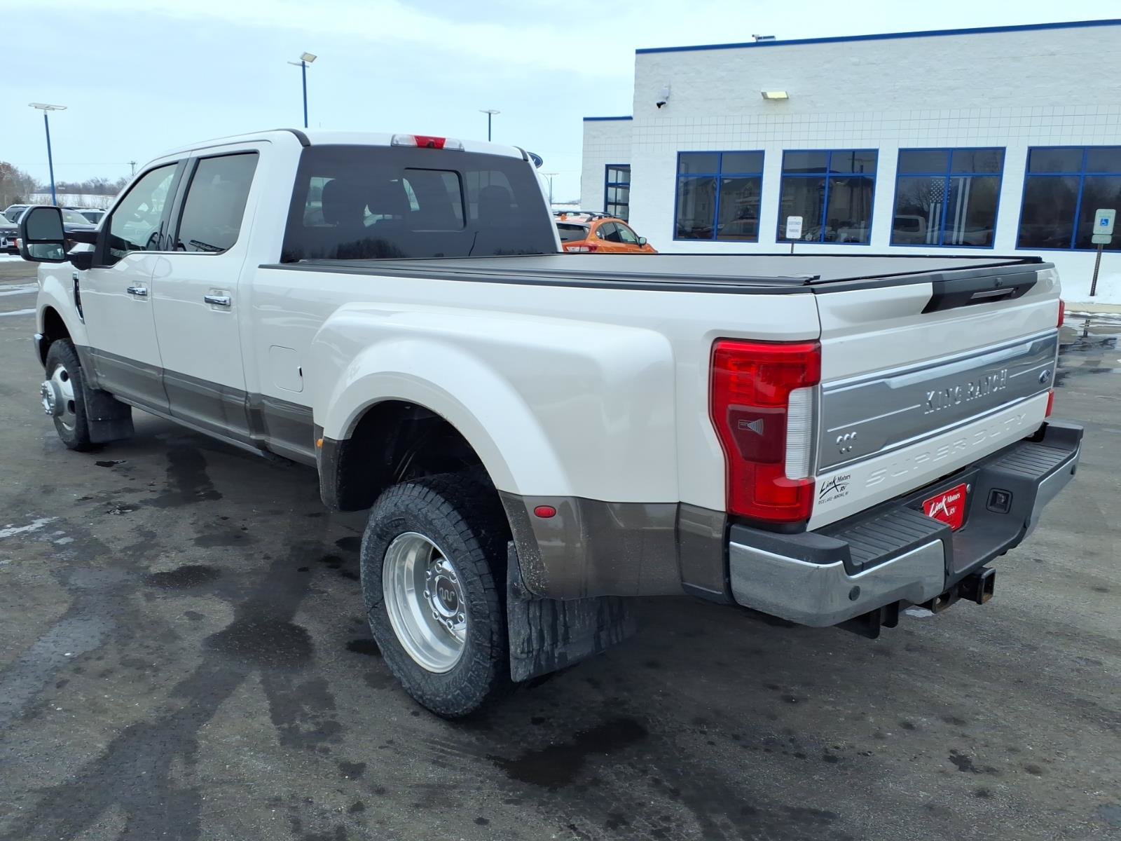 Used 2017 Ford F350 King Ranch w/ King Ranch Ultimate Package AWD/4WD image 3