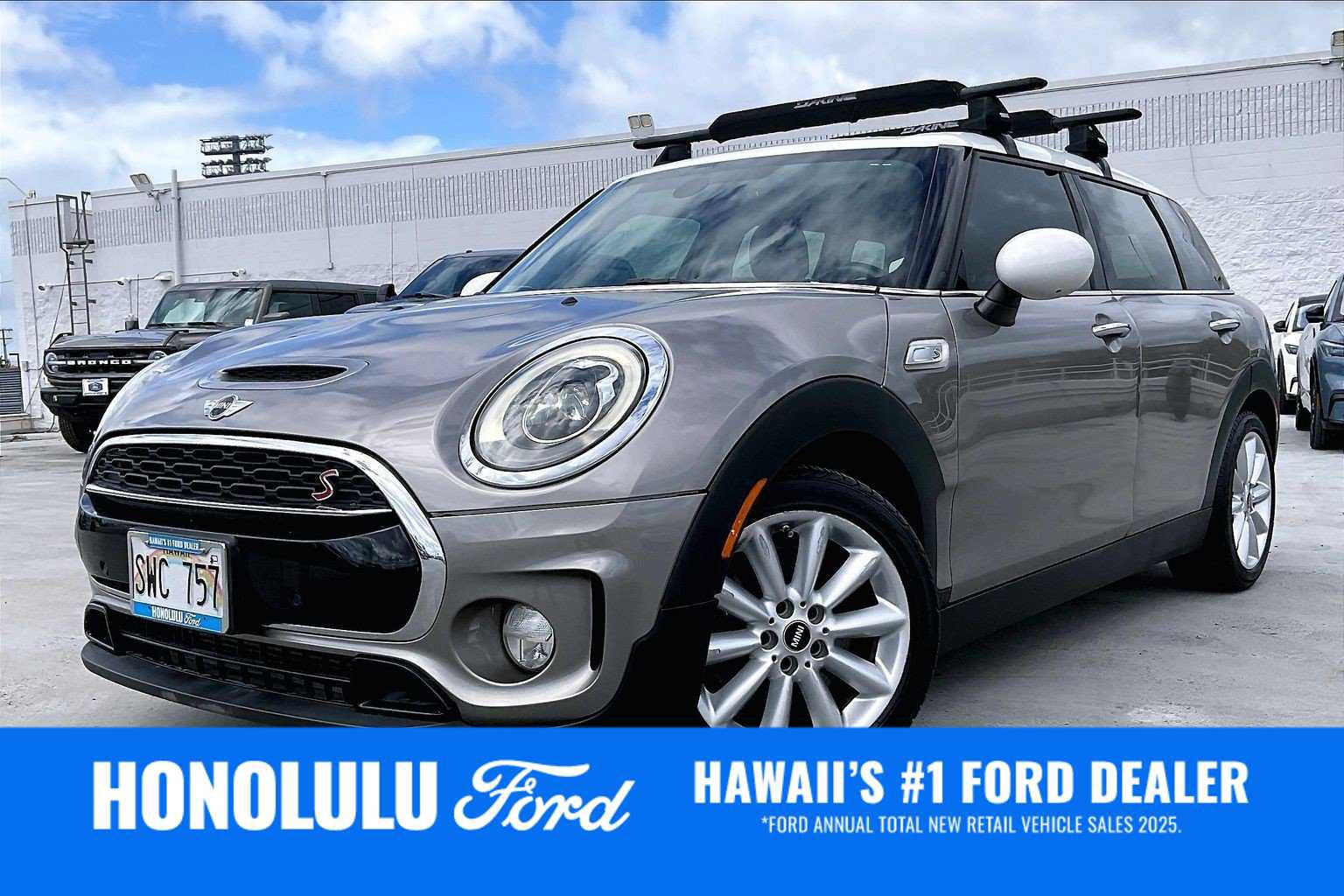 Used 2016 MINI Cooper Clubman S FWD image 1