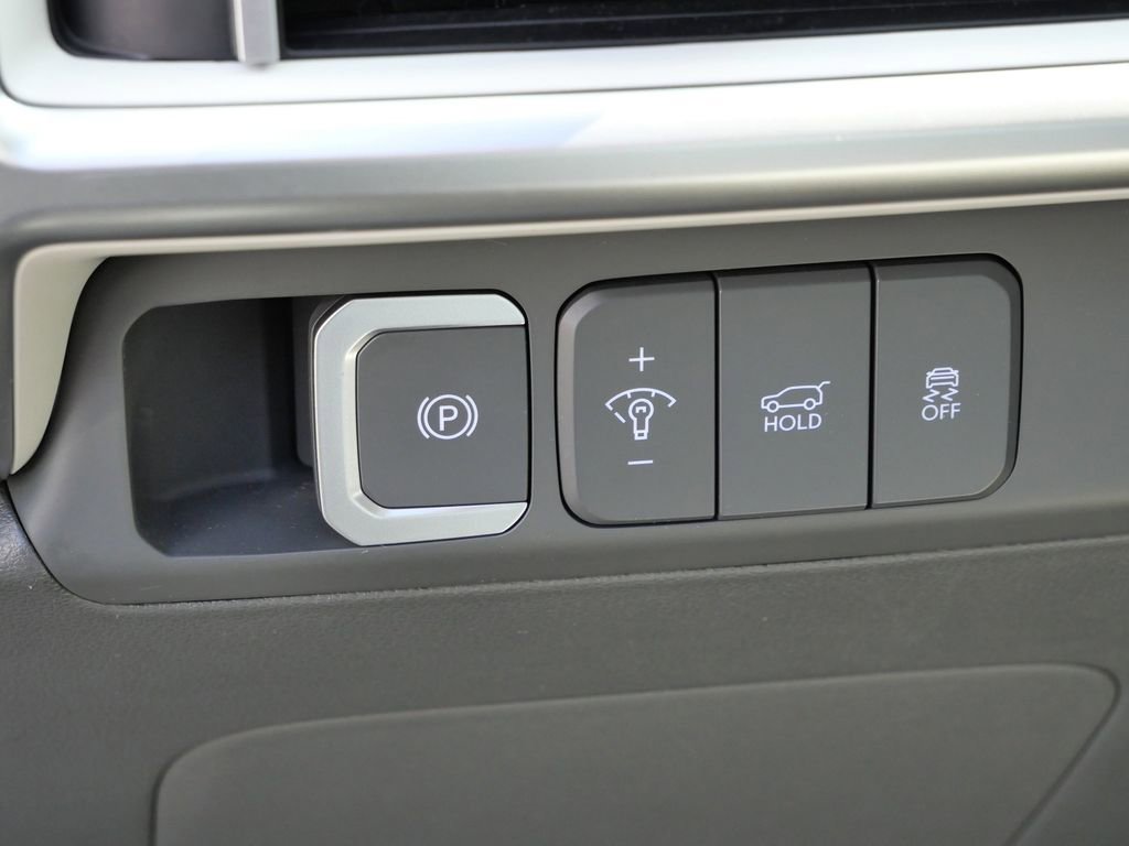 Used 2025 Hyundai Santa Fe SEL image 35