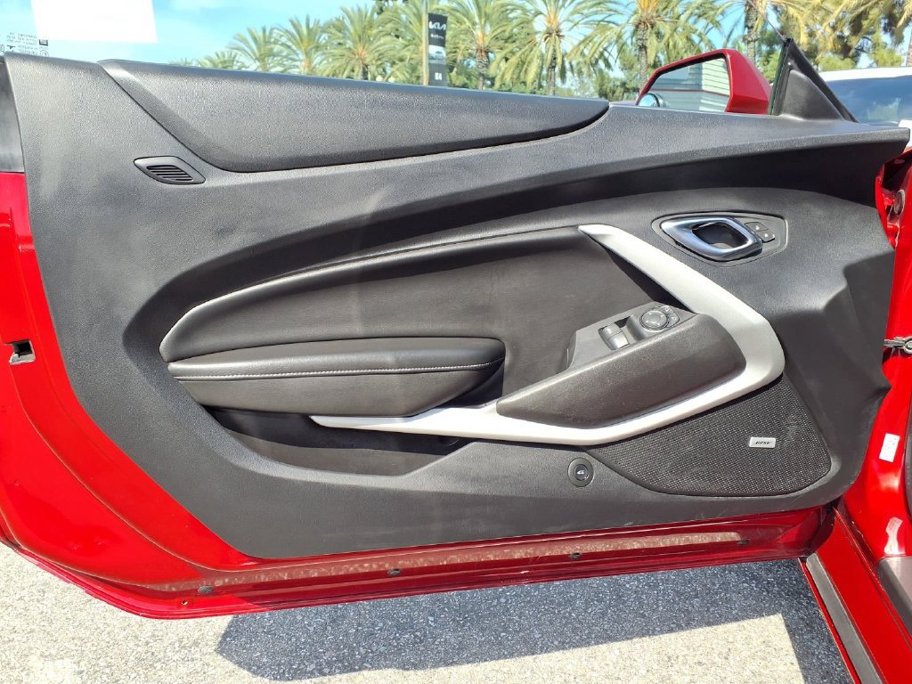 Used 2020 Chevrolet Camaro LT w/ Technology Package RWD image 6