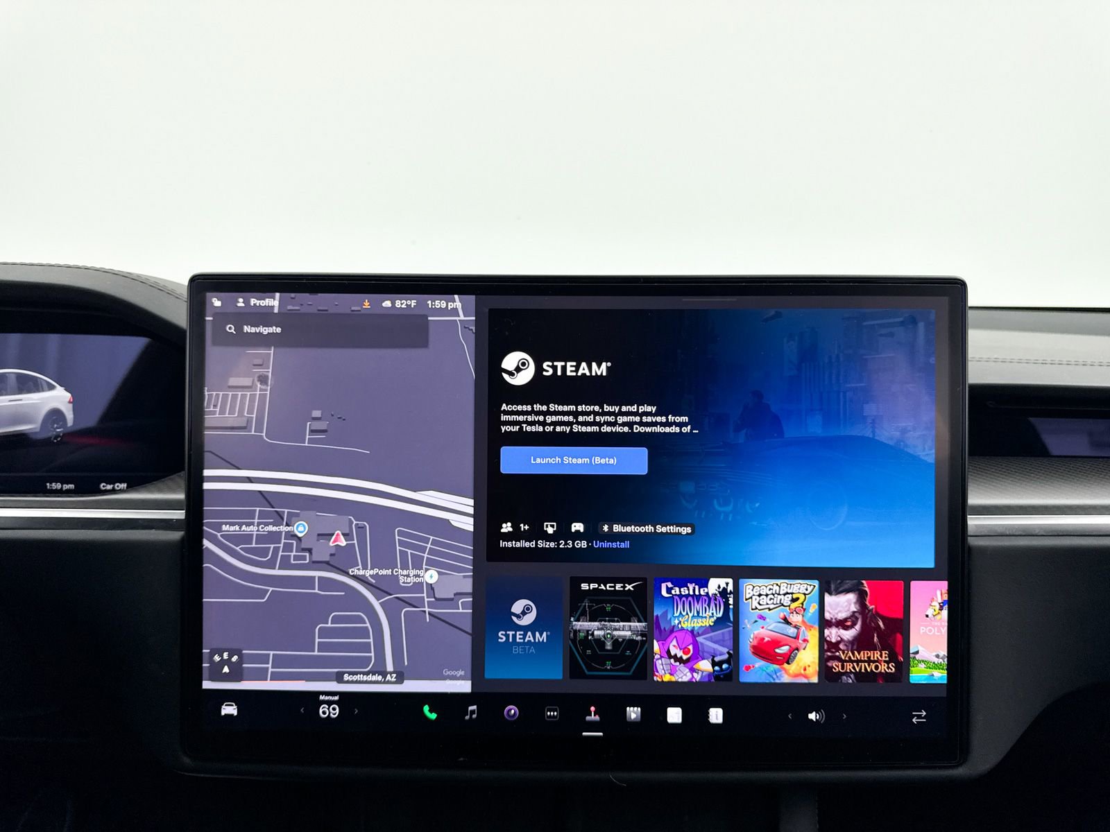 Used 2022 Tesla Model X Plaid image 21