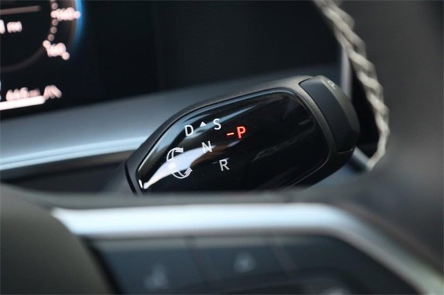 New 2025 Volkswagen Tiguan SE image 15