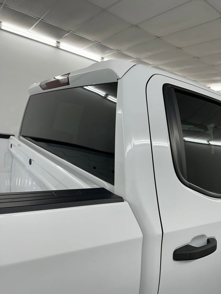 Used 2020 Chevrolet Silverado 1500 Custom w/ Custom Value Package image 27