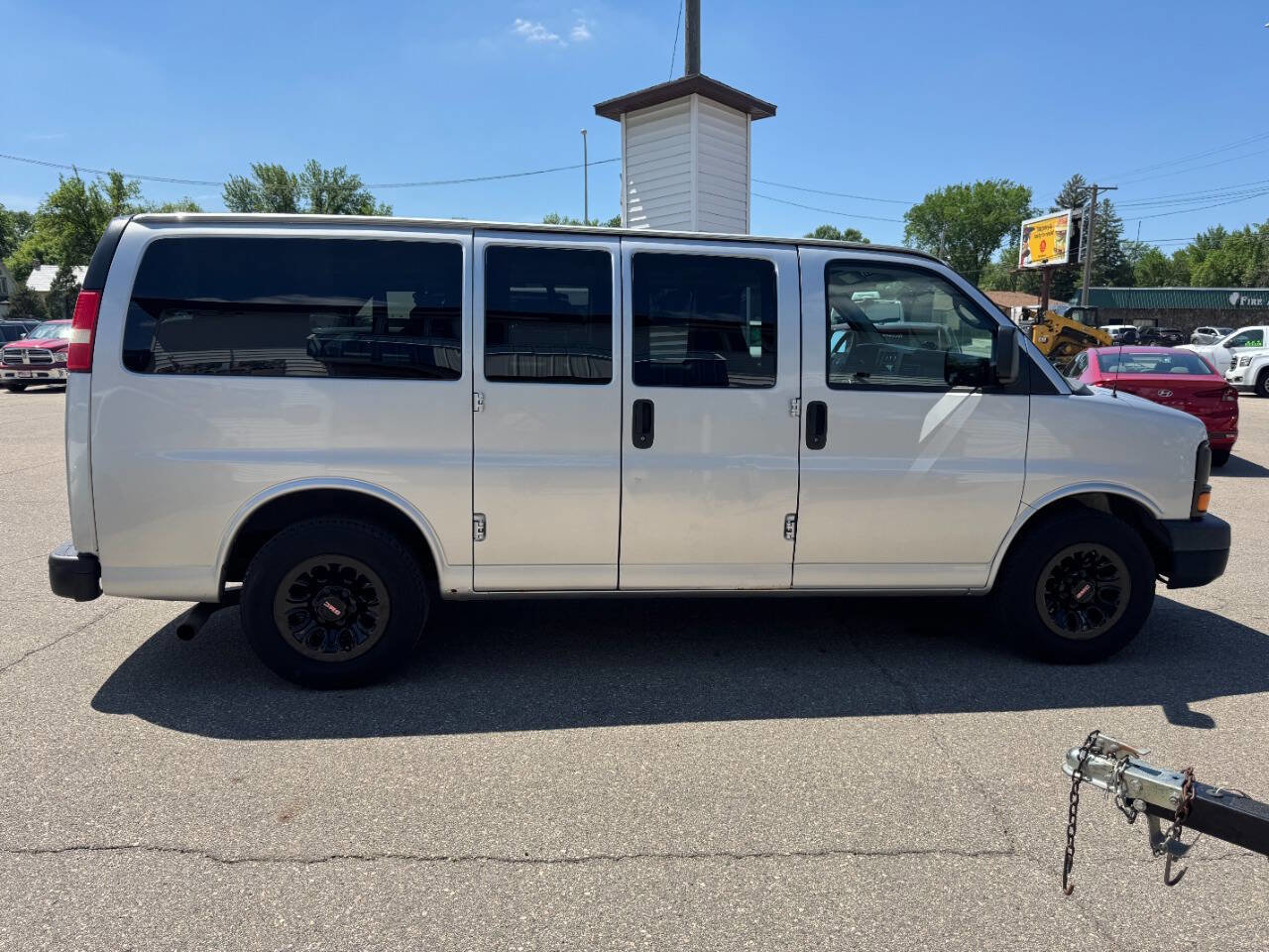 Used 2012 GMC Savana 1500 LS w/ Power Package AWD/4WD image 5