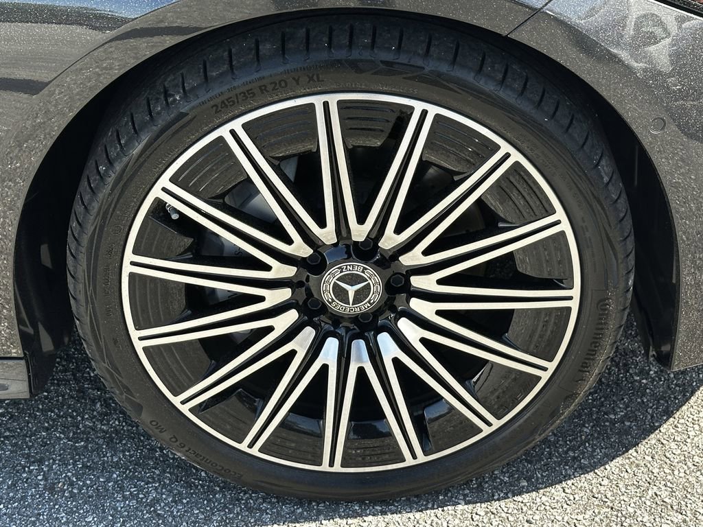 Certified 2025 Mercedes-Benz CLE 300 4MATIC Coupe image 14