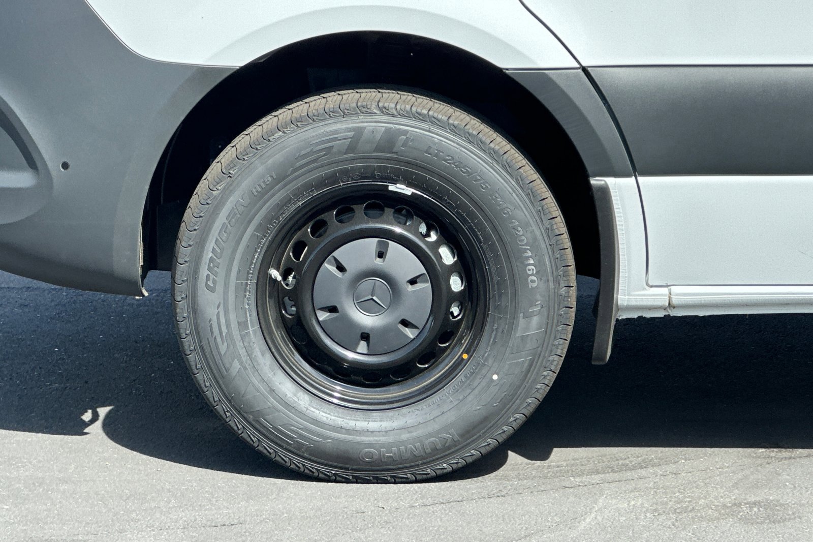 New 2026 Mercedes-Benz Sprinter 2500 image 24