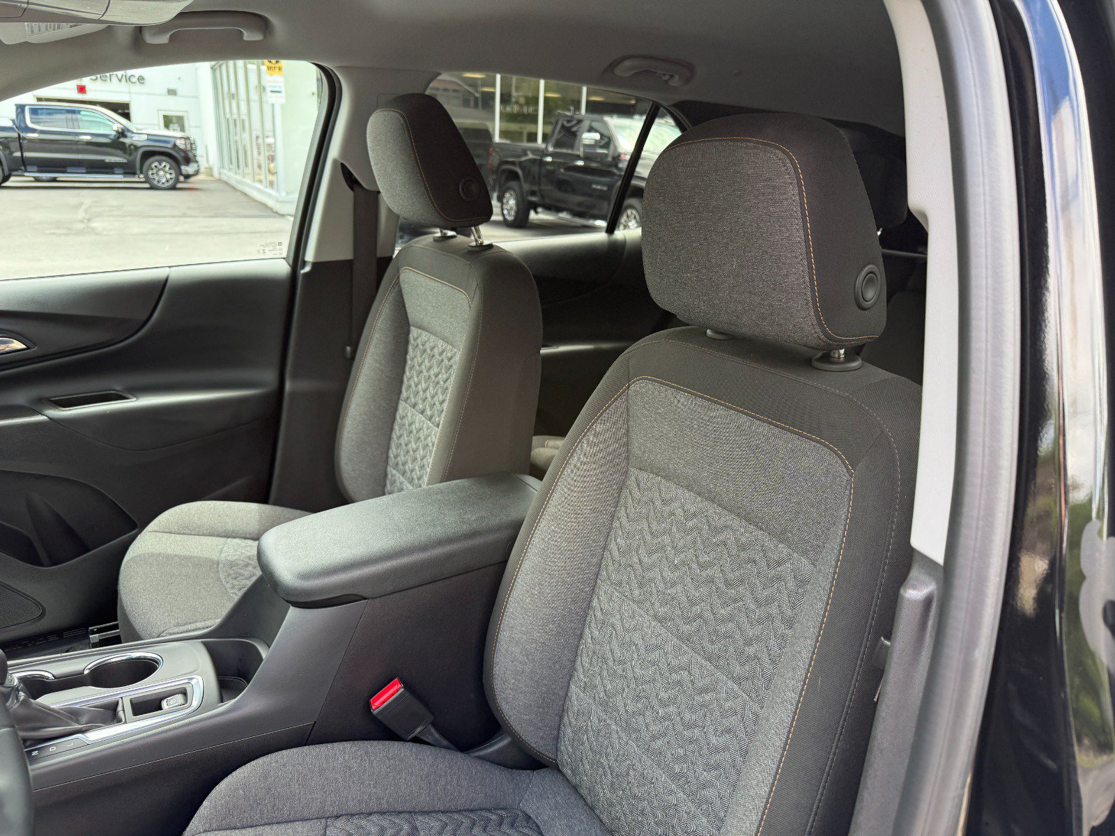 Used 2024 Chevrolet Equinox LT AWD/4WD image 14