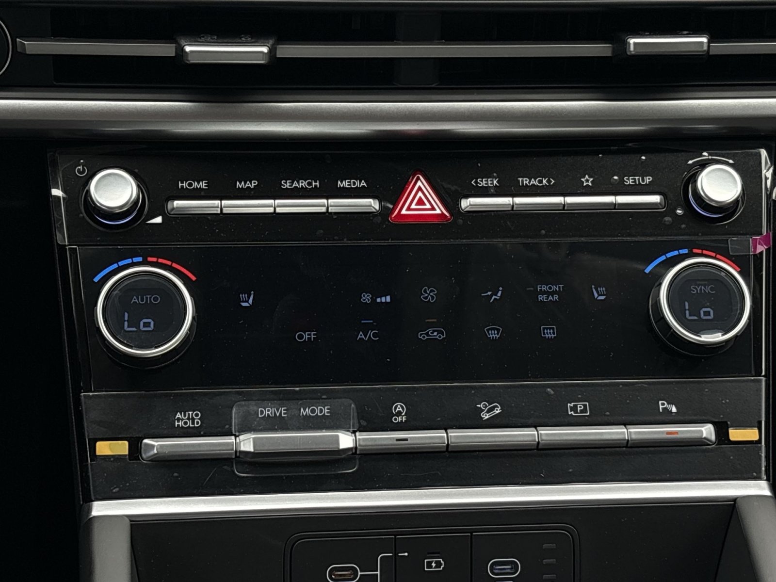 New 2027 Hyundai Santa Fe SEL FWD image 21