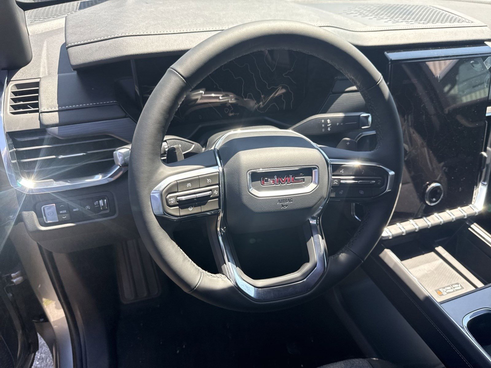 New 2026 GMC Acadia Elevation AWD/4WD image 15