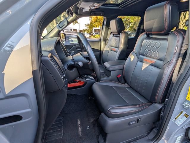 Used 2023 Nissan Frontier Pro-X w/ Pro-X Premium Package image 13