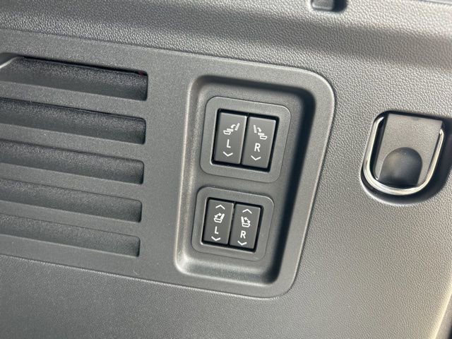 New 2026 Buick Enclave Sport Touring w/ Power Package image 45