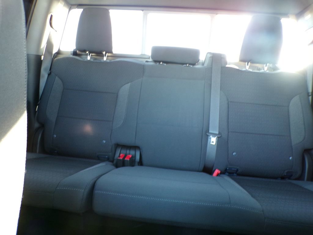 Used 2024 Chevrolet Silverado 1500 LT w/ Safety Package AWD/4WD image 10