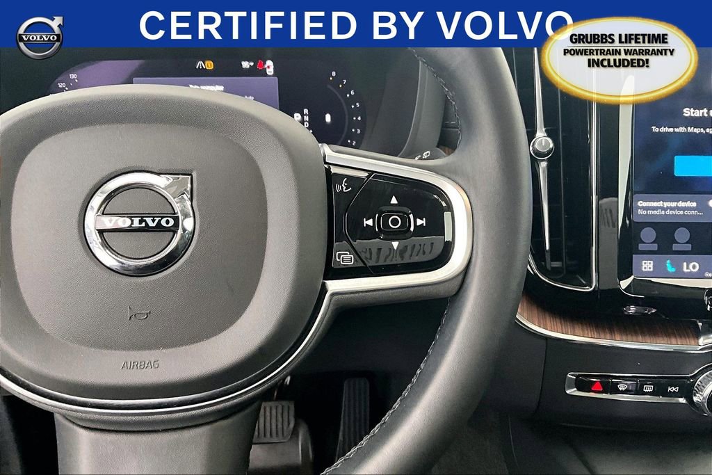 Certified 2023 Volvo XC60 B5 Ultimate w/ Protection Package Premier image 28