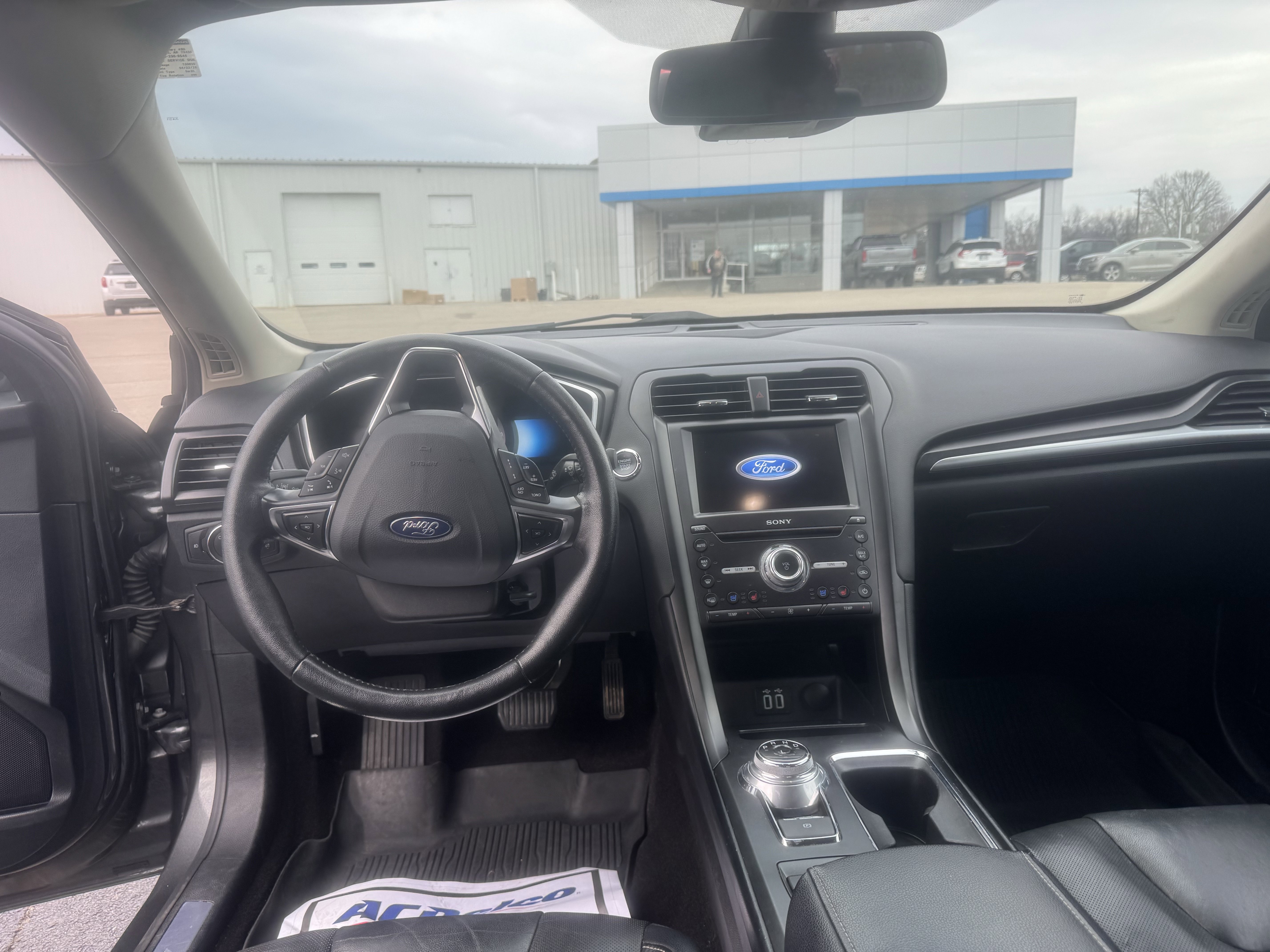 Used 2019 Ford Fusion Titanium image 9