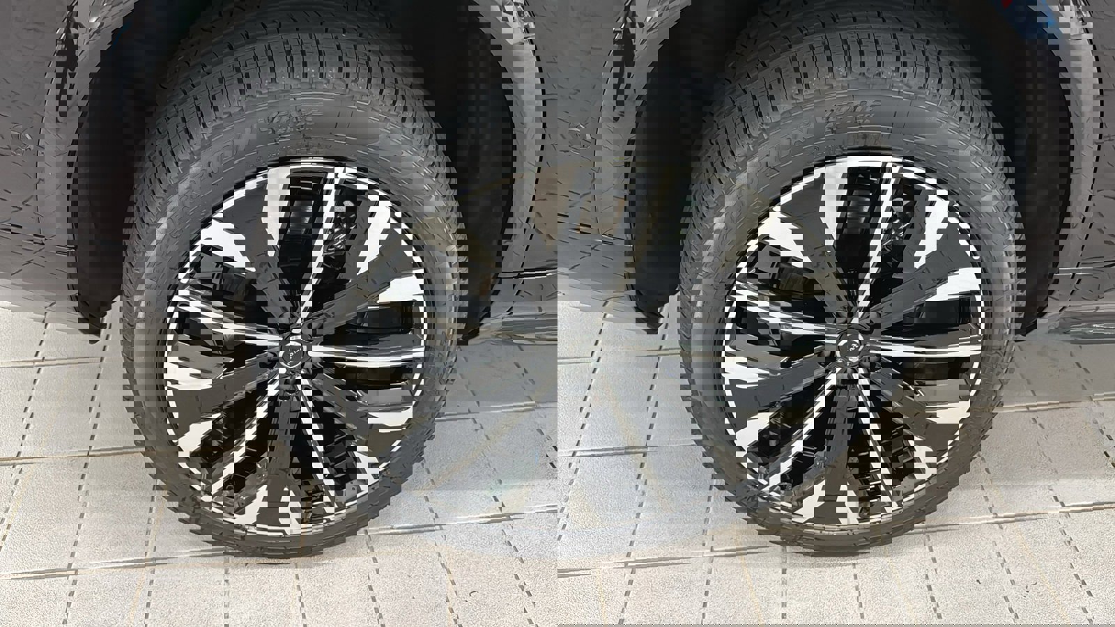 New 2026 Volvo XC90 B6 Ultra w/ Protection Package Premier image 32