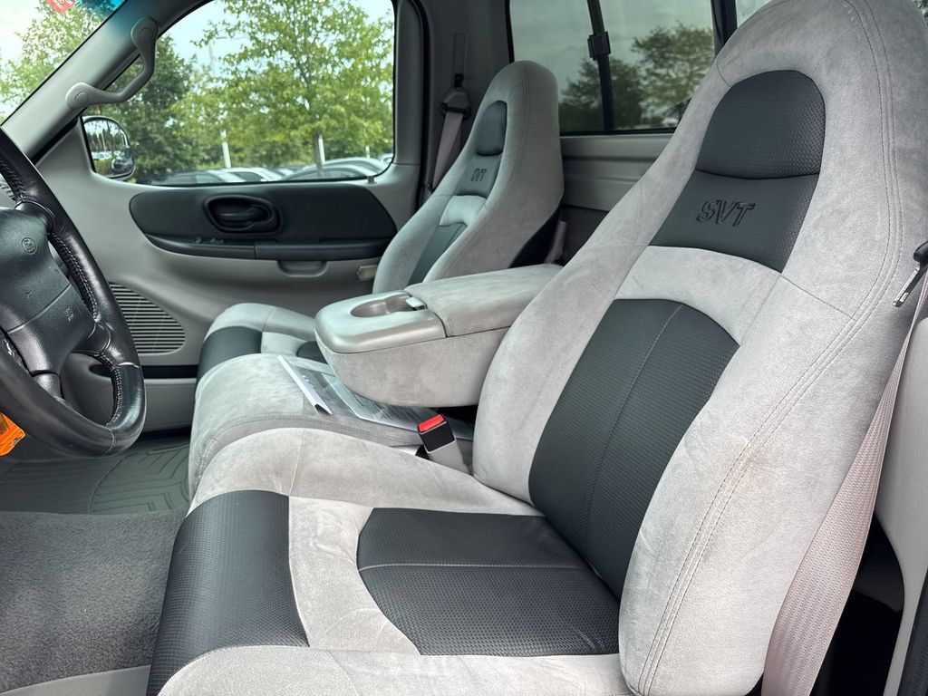 Used 2001 Ford F150 Lightning RWD image 20